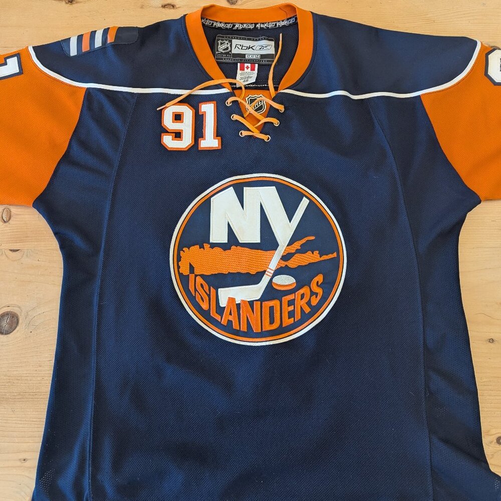 Reebok New York Islanders John Tavares Authentic Jersey, size 48